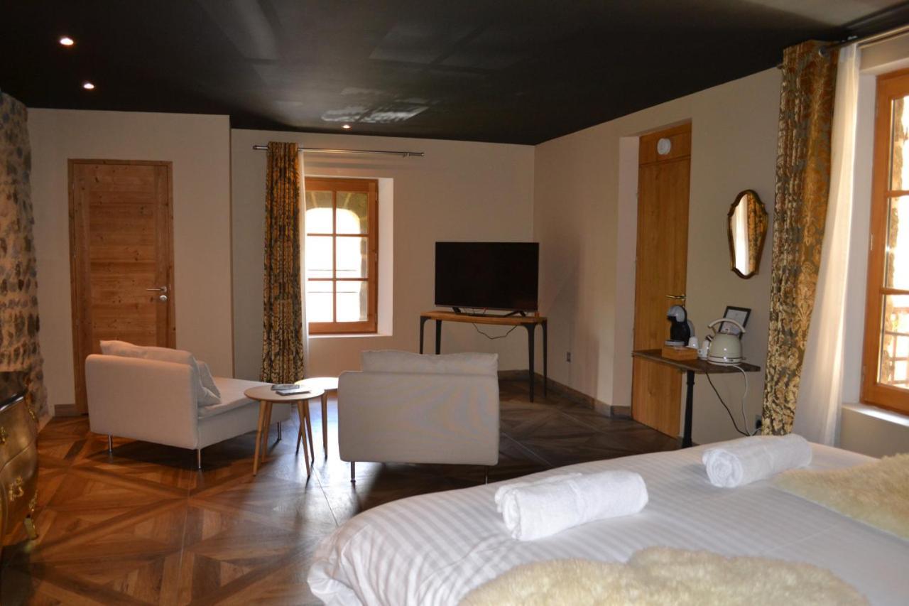 Le 19 Chambre Chapelle 43M2 - Centre Historique - Clim Otel Langeac Dış mekan fotoğraf