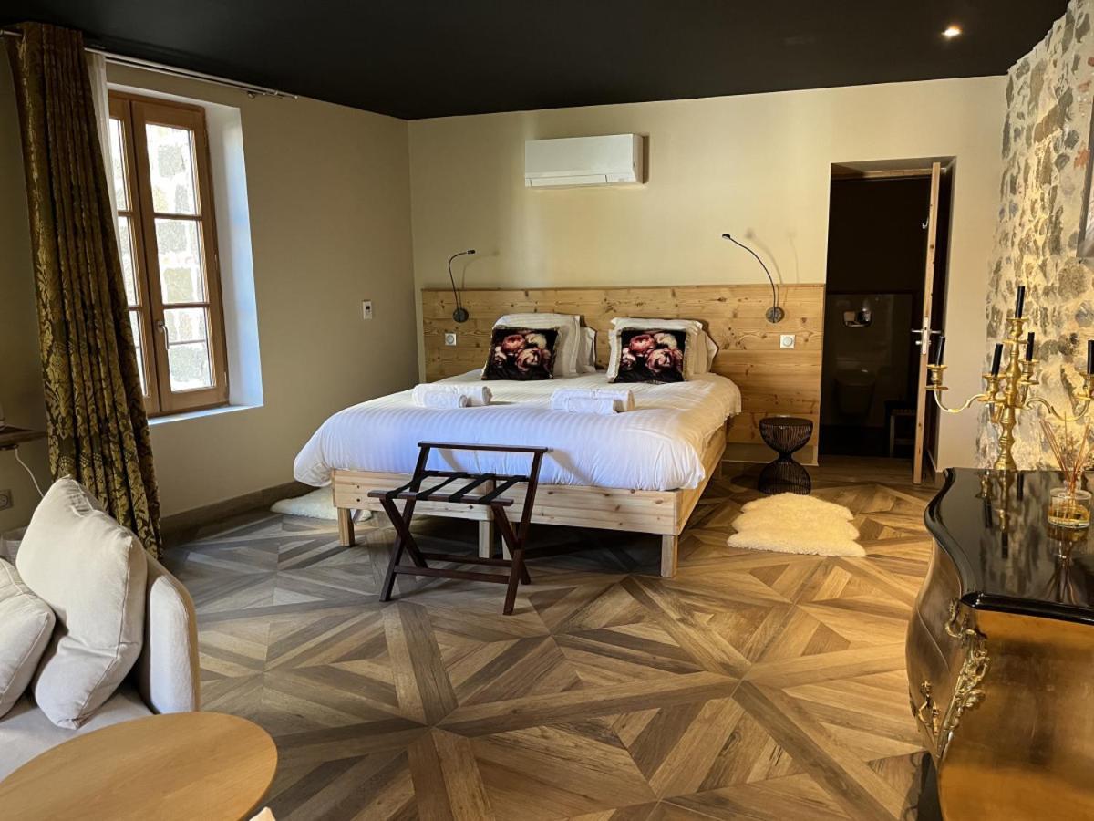 Le 19 Chambre Chapelle 43M2 - Centre Historique - Clim Otel Langeac Dış mekan fotoğraf